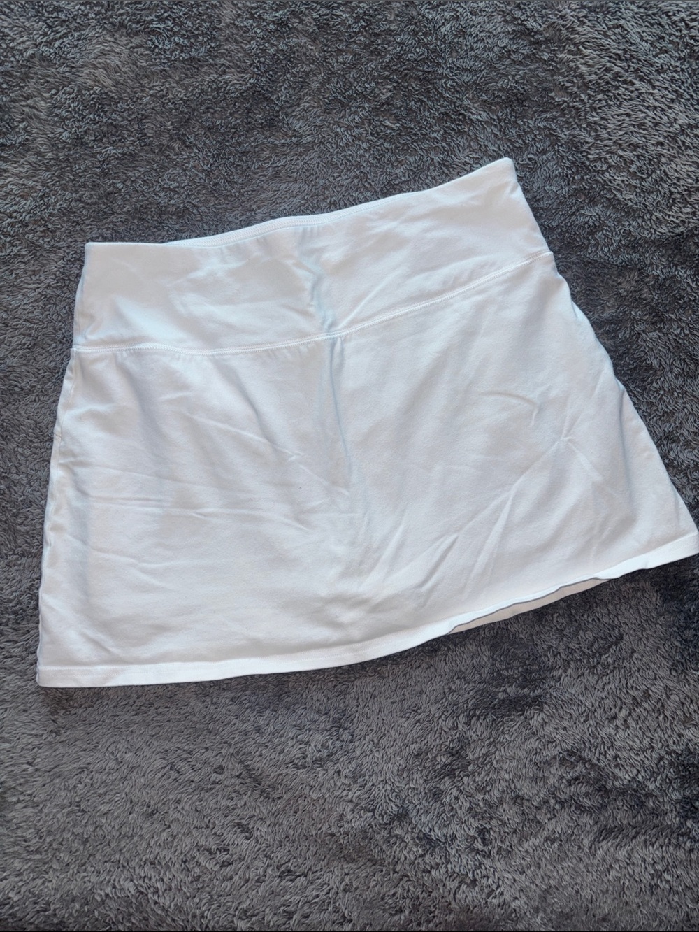 Hollister White Ultra High-Rise Skort
